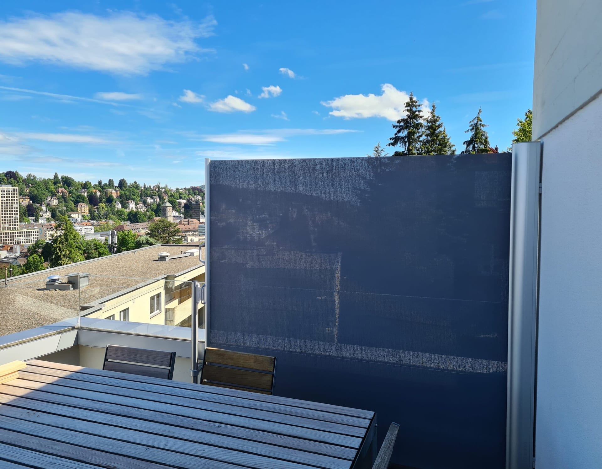 Windschutz auf Terrasse